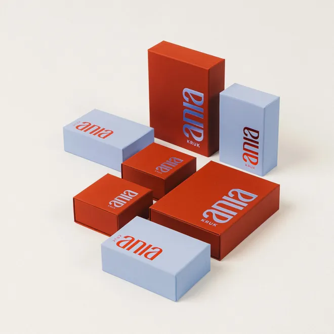 NASZYJNIK Z KRYSZTAŁEM; SREBRNY POZŁACANY